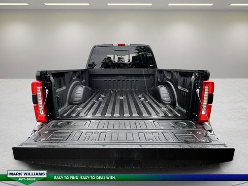 Used 2025 Ford F250 XL w/ STX Appearance Package AWD/4WD image 13