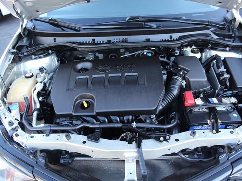 Used 2018 Toyota Corolla iM w/ Carpet Mat Package (TMS) FWD image 30