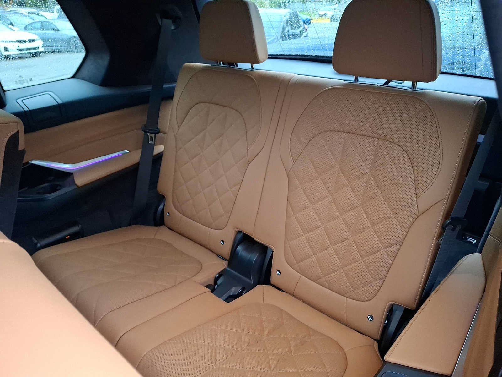 Used 2024 BMW X7 xDrive40i w/ M Sport Package AWD/4WD image 9