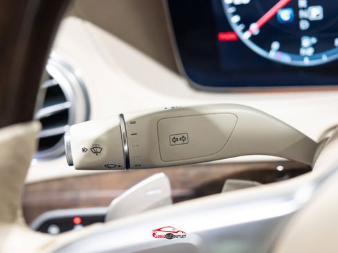 Used 2018 Mercedes-Benz S 560 4MATIC Sedan image 29