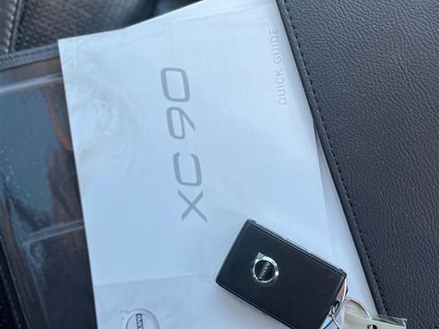 Used 2016 Volvo XC90 T6 Inscription w/ Vision Package image 30