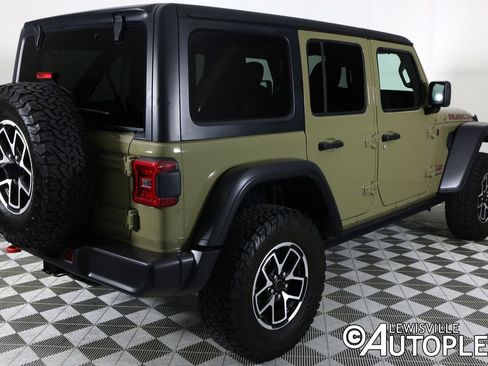 Used 2026 Jeep Wrangler Unlimited Rubicon AWD/4WD image 5