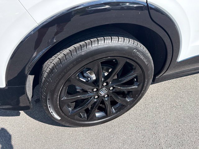Used 2024 Buick Encore GX Sport Touring w/ Experience Buick Package AWD/4WD image 9