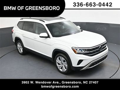 Used 2023 Volkswagen Atlas SE w/ Panoramic Sunroof Package