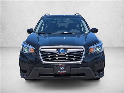 Used 2020 Subaru Forester Premium AWD/4WD image 2