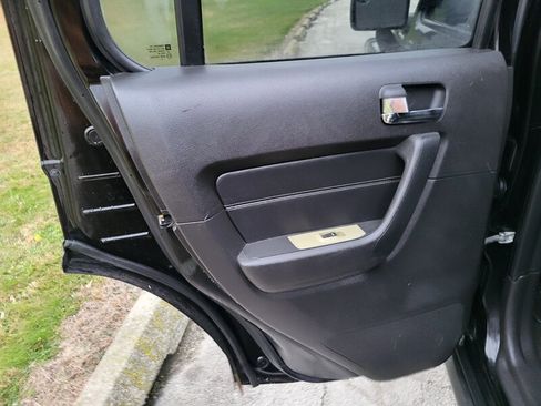 Used 2006 HUMMER H3 image 24