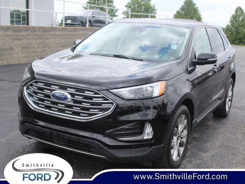 Used 2023 Ford Edge Titanium w/ Class II Trailer Tow Package AWD/4WD image 1