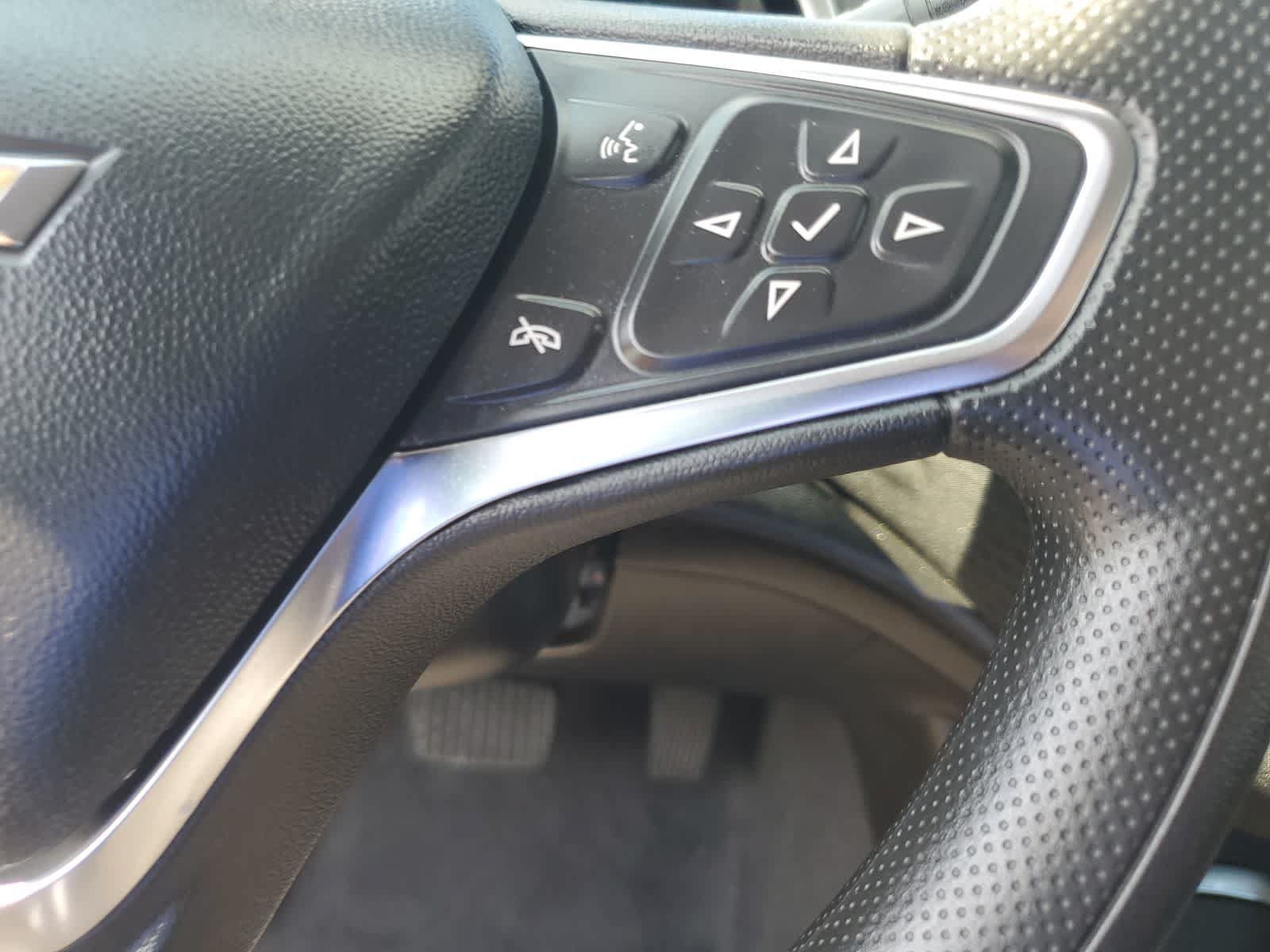 Used 2025 Chevrolet Malibu LT FWD image 18