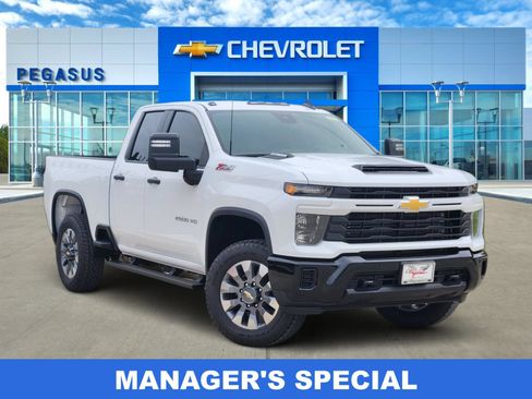 New 2026 Chevrolet Silverado 2500 Custom w/ Custom Value Package AWD/4WD image 1