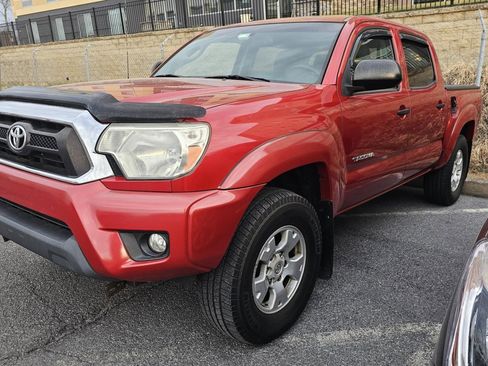 Used 2012 Toyota Tacoma TRD Off Road image 1
