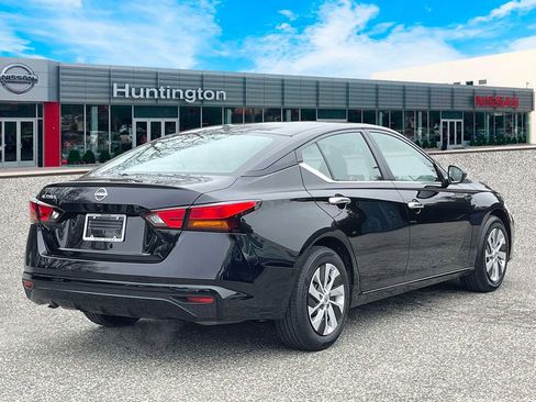 Certified 2025 Nissan Altima 2.5 S FWD image 6