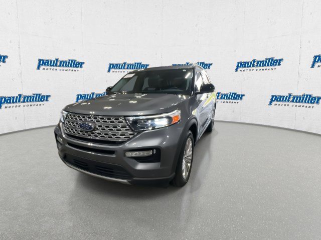 Used 2024 Ford Explorer Limited w/ Limited Technology Package AWD/4WD image 4