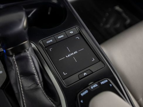 Used 2020 Lexus UX 250h w/ Premium Package AWD/4WD image 34