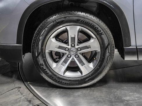 Used 2023 Honda Pilot EX-L image 9