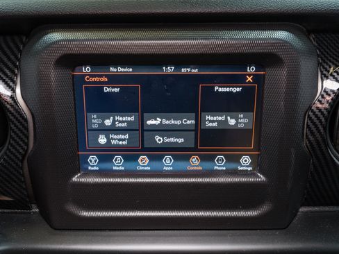 Used 2021 Jeep Gladiator Sport AWD/4WD image 18