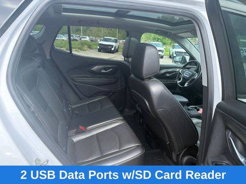 Used 2022 GMC Terrain SLT w/ Tech Package AWD/4WD image 19