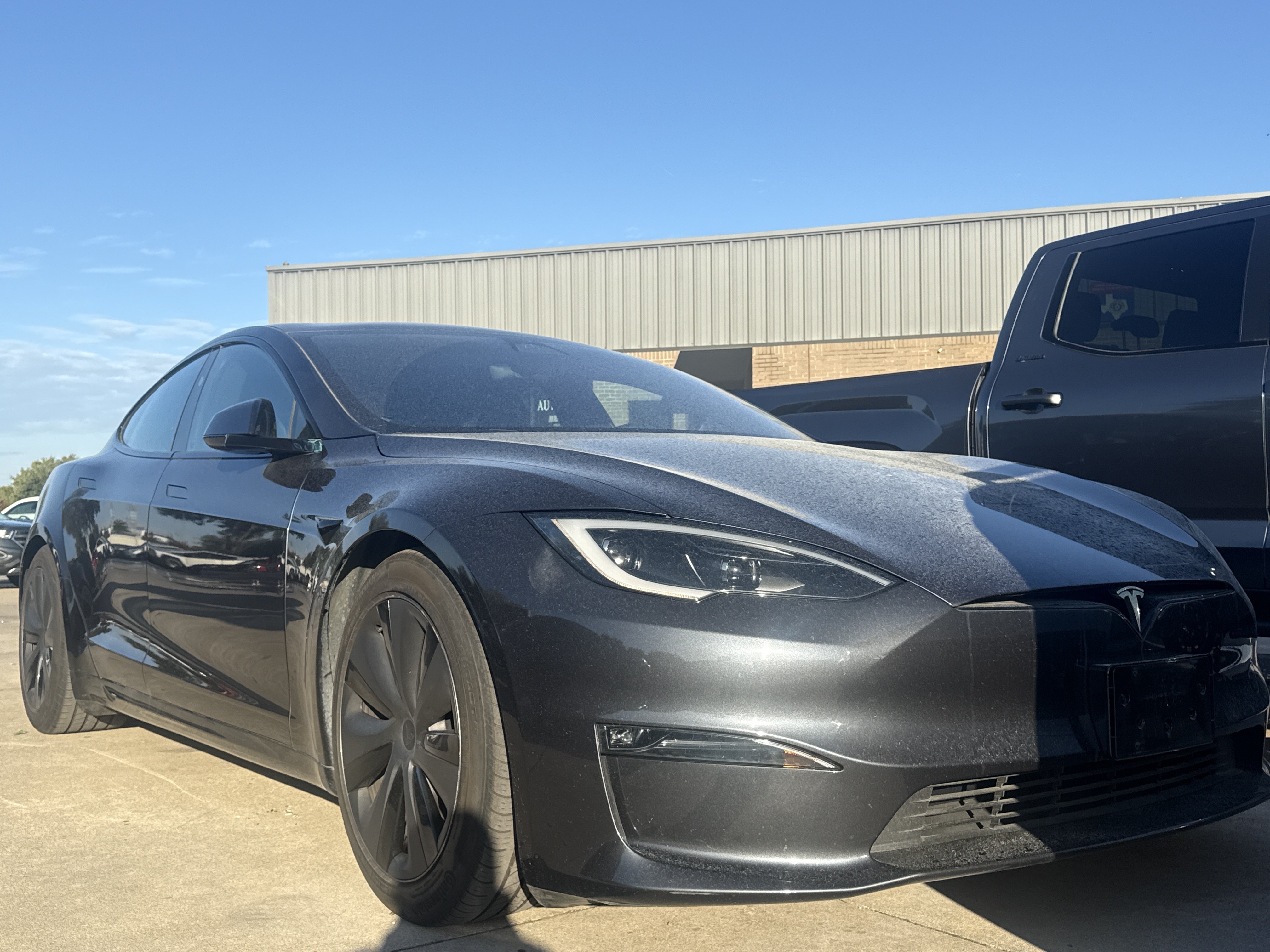Used 2025 Tesla Model S AWD/4WD image 2