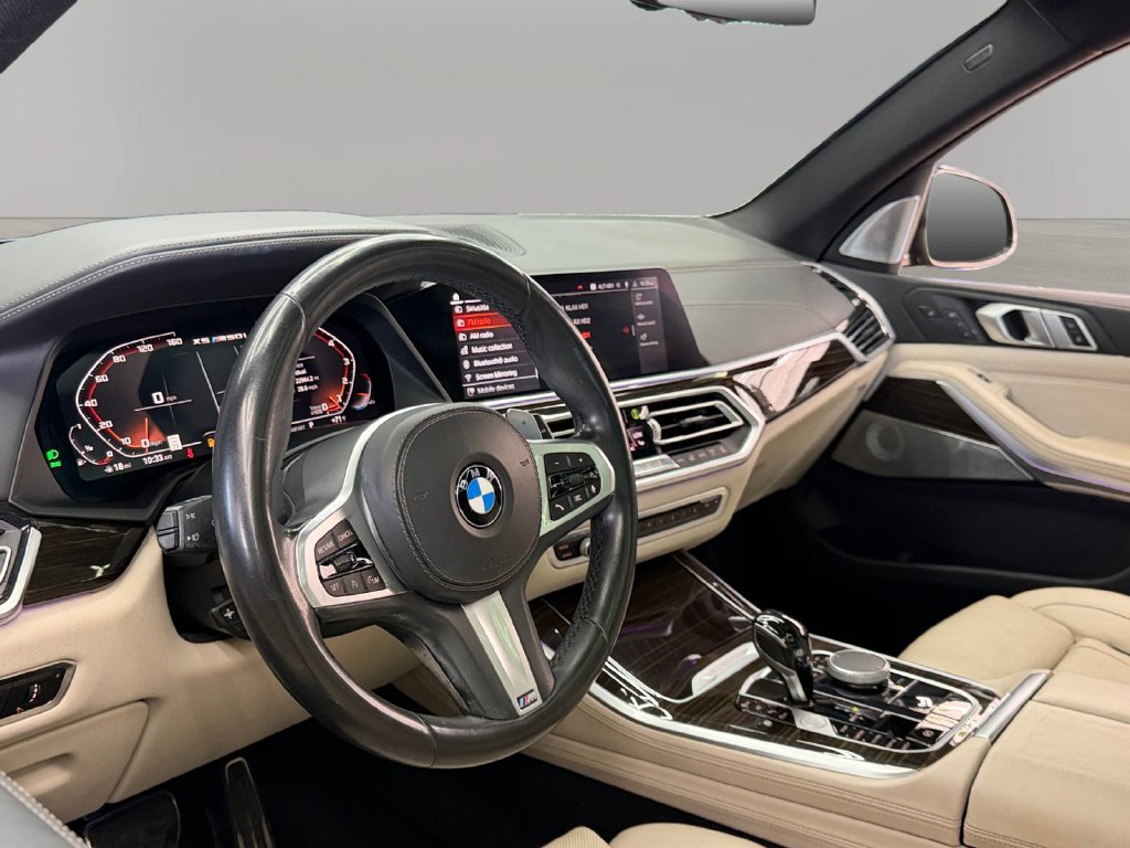 Used 2020 BMW X5 M50i w/ Executive Package AWD/4WD image 16