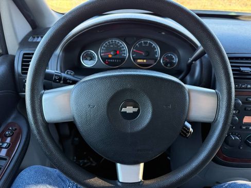 Used 2008 Chevrolet Uplander image 27