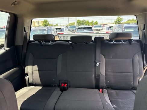 Used 2022 Chevrolet Silverado 1500 Custom Trail Boss w/ LPO, Dark Essentials Package AWD/4WD image 22