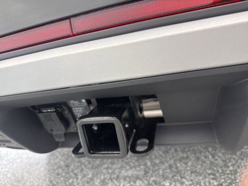 New 2026 Volkswagen Atlas Peak Edition AWD/4WD image 9