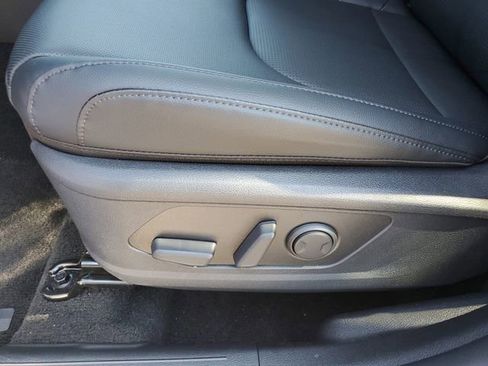 New 2026 Kia Sportage SX image 13