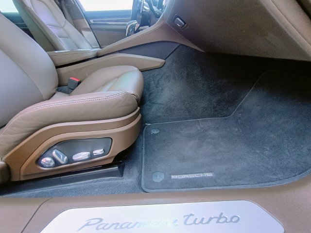 Used 2017 Porsche Panamera Turbo AWD/4WD image 43
