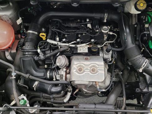 Used 2018 Ford EcoSport SE FWD image 30