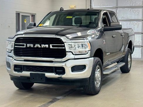 Used 2019 RAM 2500 Big Horn AWD/4WD image 3