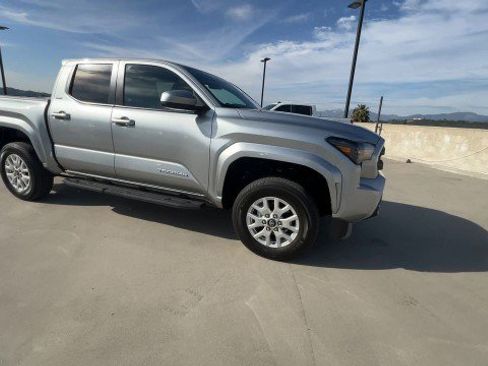 Used 2024 Toyota Tacoma SR5 image 2