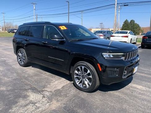 Used 2023 Jeep Grand Cherokee L Overland image 7