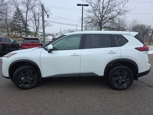 New 2026 Nissan Rogue SV w/ Cold Weather Package image 16