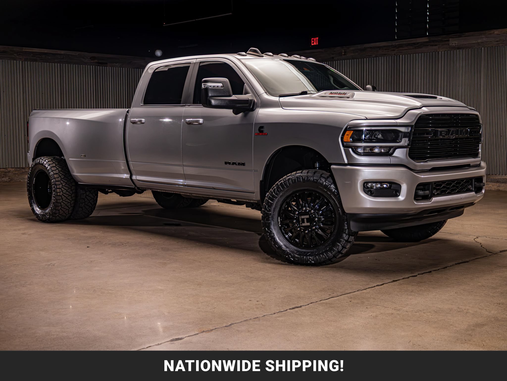 Used 2023 RAM 3500 Laramie AWD/4WD image 1