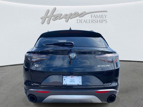 Used 2024 Alfa Romeo Stelvio Ti image 42