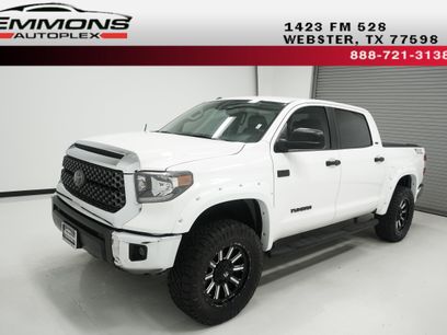 Used 2018 Toyota Tundra SR5 w/ SR5 Upgrade Package