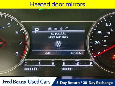 Used 2022 Kia Sorento LX image 15