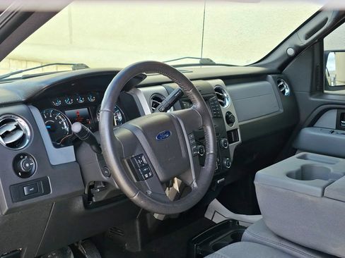 Used 2014 Ford F150 XLT w/ XLT Chrome Package RWD image 10
