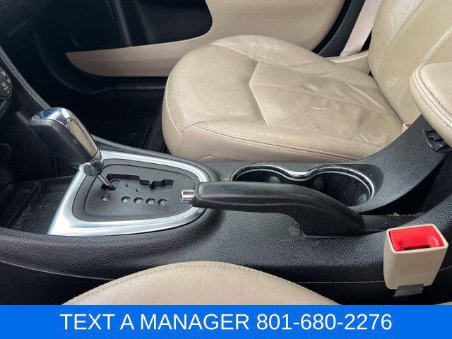 Used 2013 Chrysler 200 Limited FWD image 23