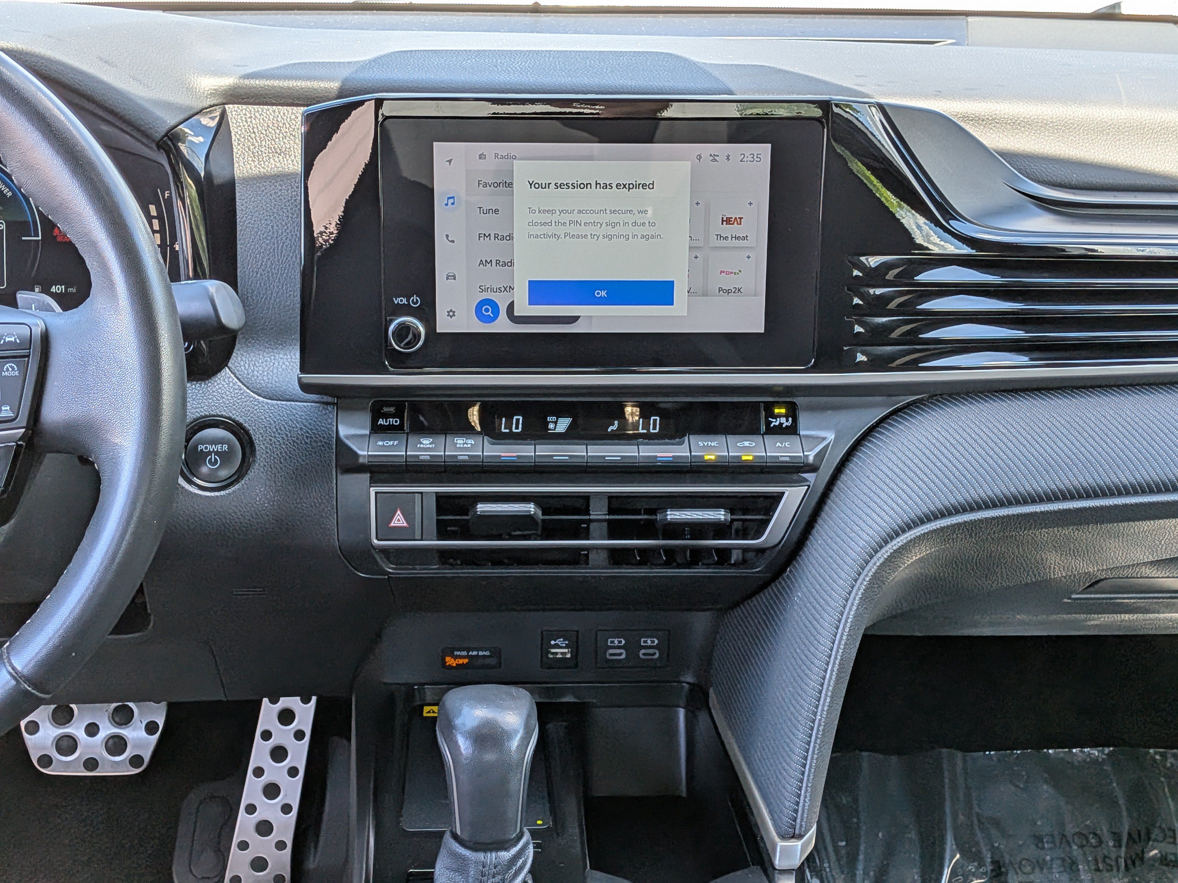 Used 2025 Toyota Camry SE FWD image 18