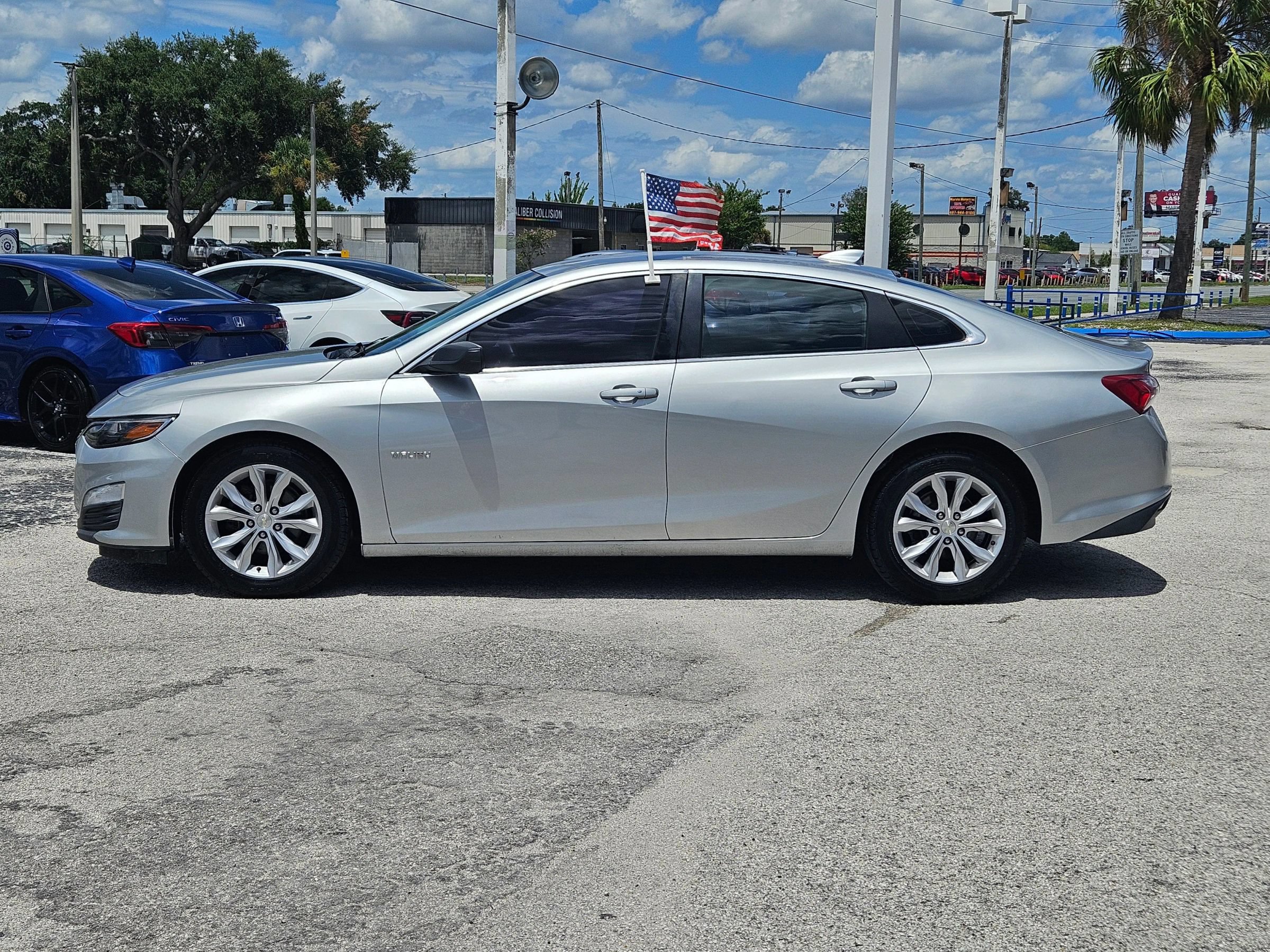 Used 2020 Chevrolet Malibu LT FWD image 4