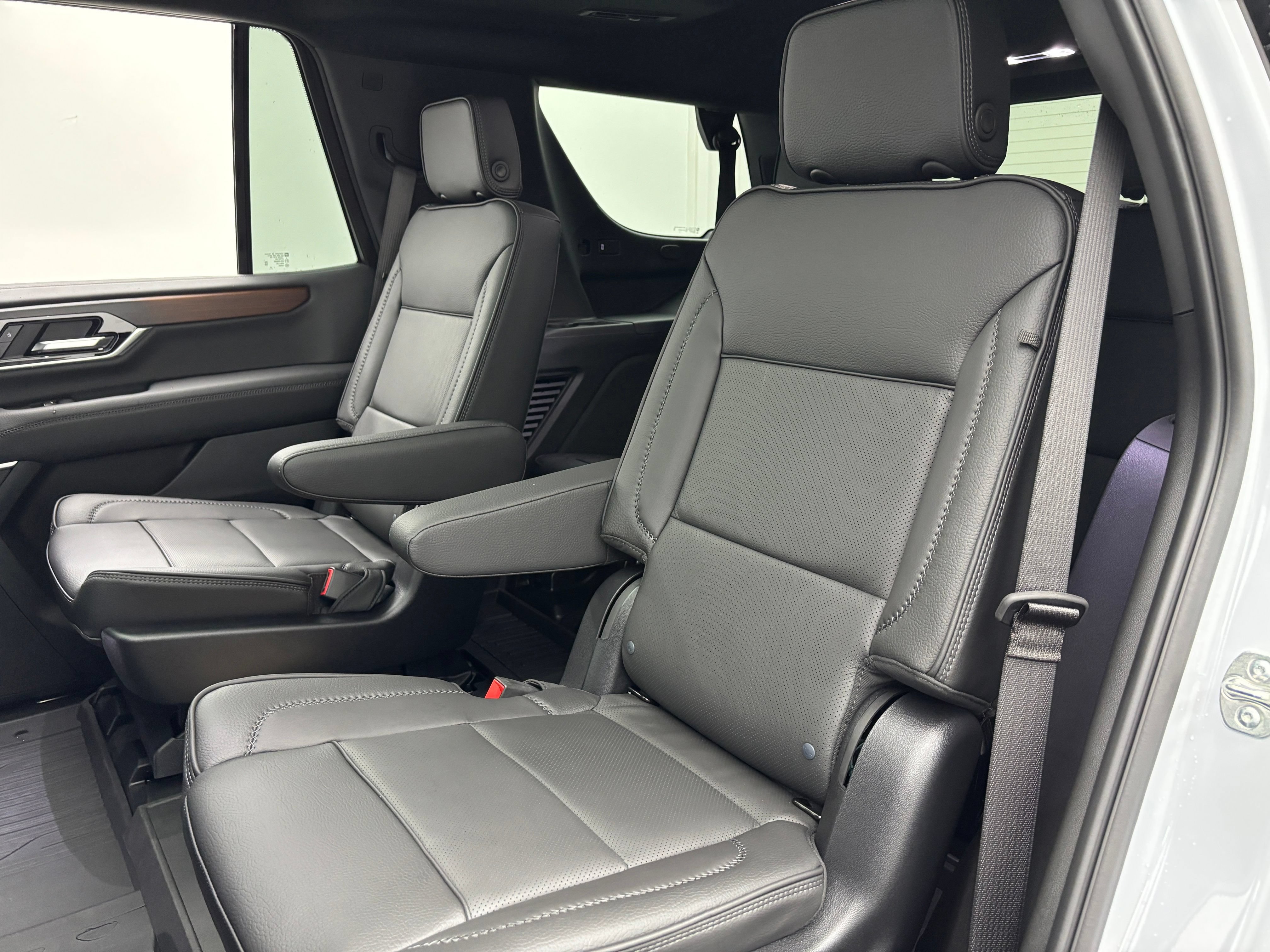New 2026 GMC Yukon Denali w/ Advanced Technology Package AWD/4WD image 50
