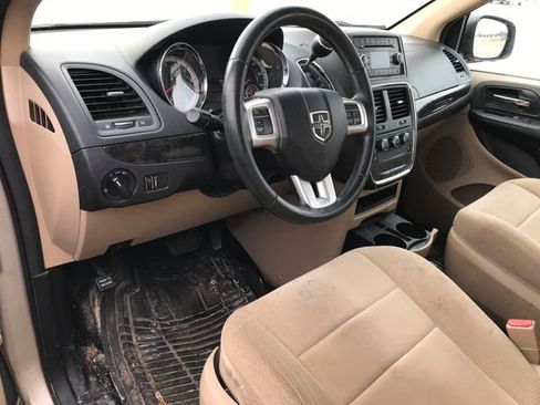 Used 2014 Dodge Grand Caravan American Value Package w/ UConnect Hands-Free Group image 3