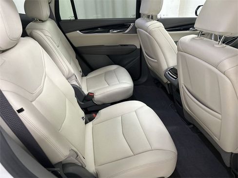 Certified 2023 Cadillac XT6 Premium Luxury image 18