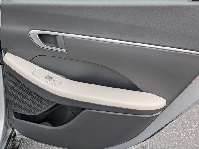 Used 2026 Hyundai Sonata SEL FWD image 15