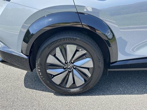 Certified 2024 Nissan Ariya AWD image 19