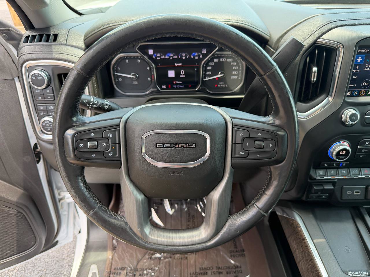 Used 2022 GMC Sierra 3500 Denali w/ Denali Ultimate Package AWD/4WD image 32