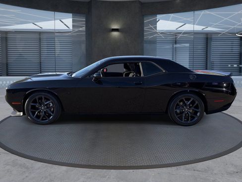 Used 2023 Dodge Challenger R/T w/ Blacktop Package RWD image 3