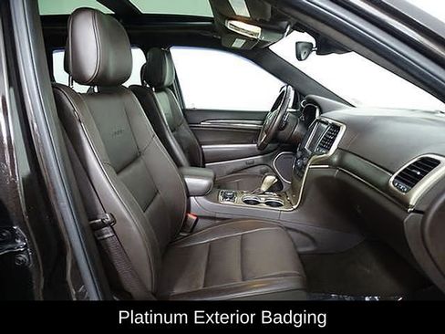 Used 2017 Jeep Grand Cherokee Summit w/ Platinum Series Group image 17