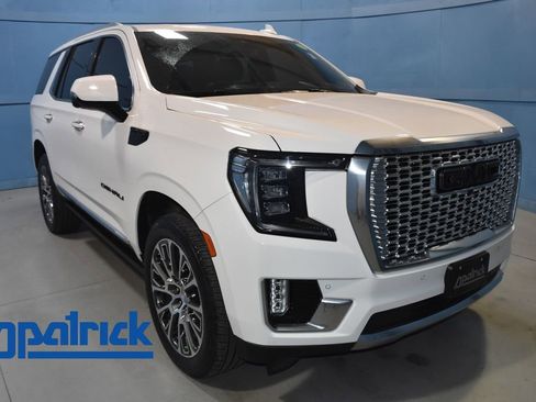 Used 2023 GMC Yukon Denali AWD/4WD image 1