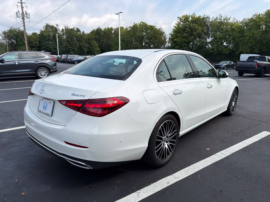Used 2023 Mercedes-Benz C 300 4MATIC Sedan image 5